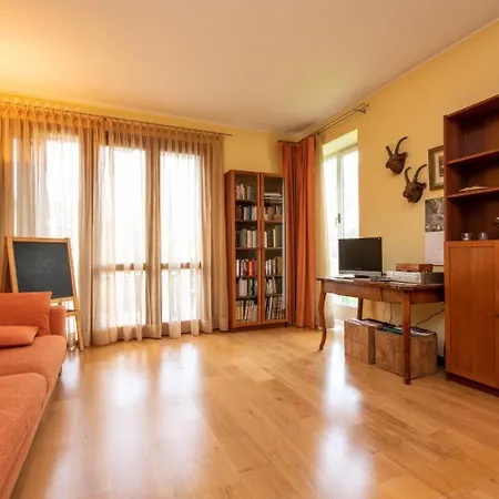 Emma Apartment